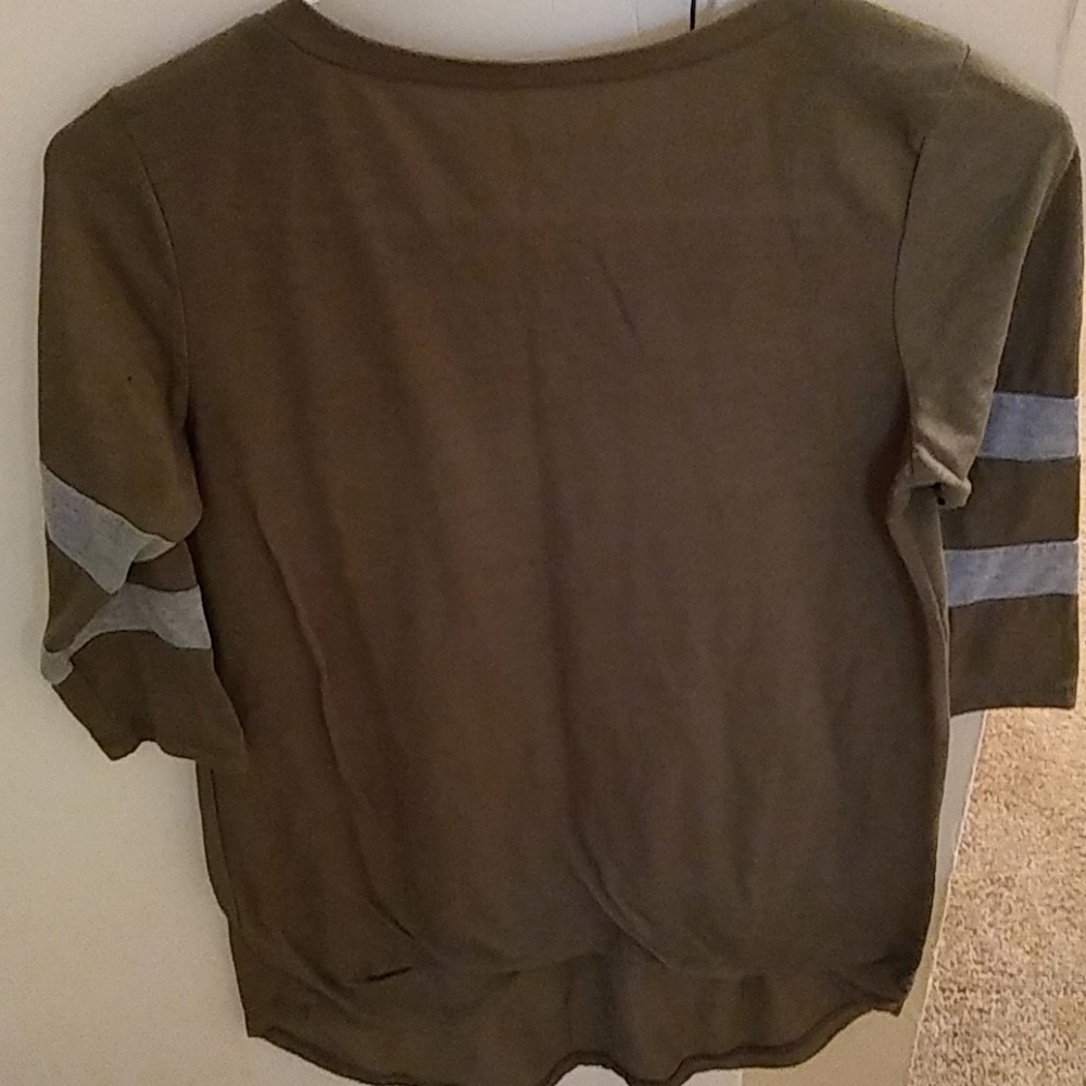 Shirt - Picture 2 of 2